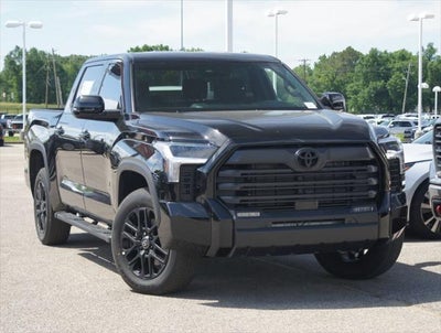 2026 Toyota Tundra 4WD SR5
