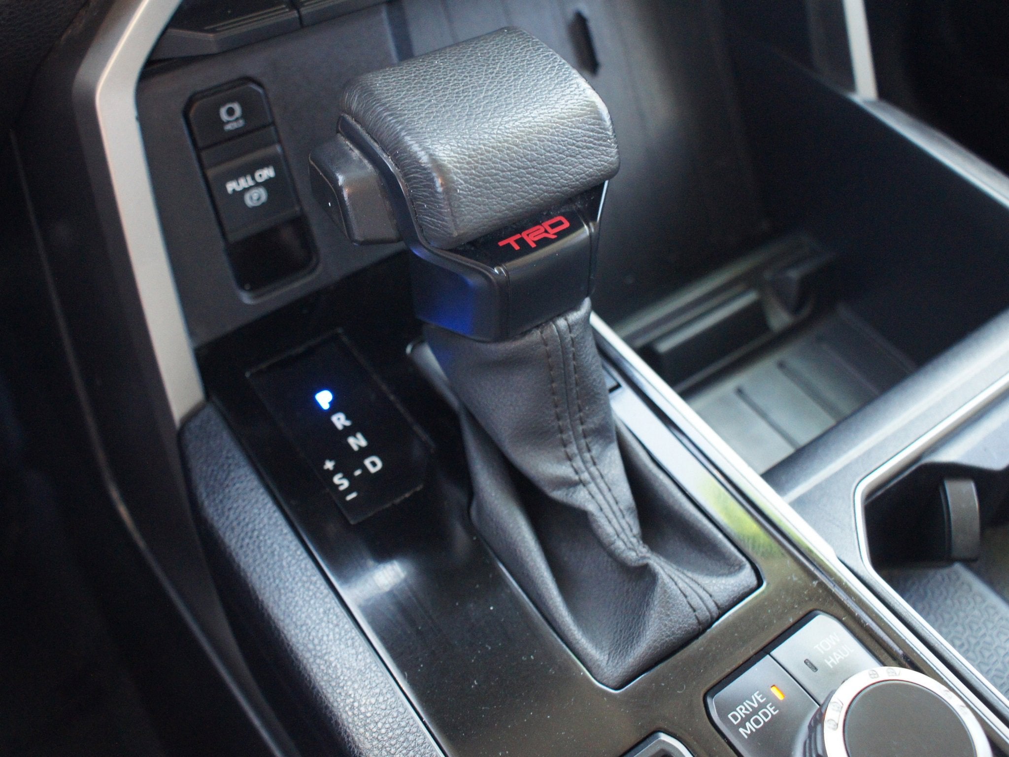 2023 Toyota Tundra 4WD SR5