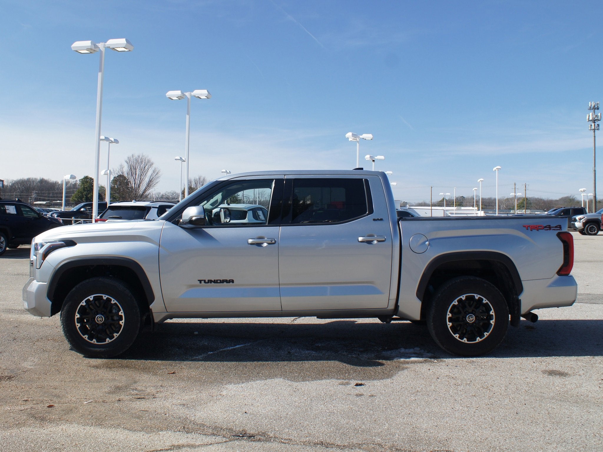 2023 Toyota Tundra 4WD SR5