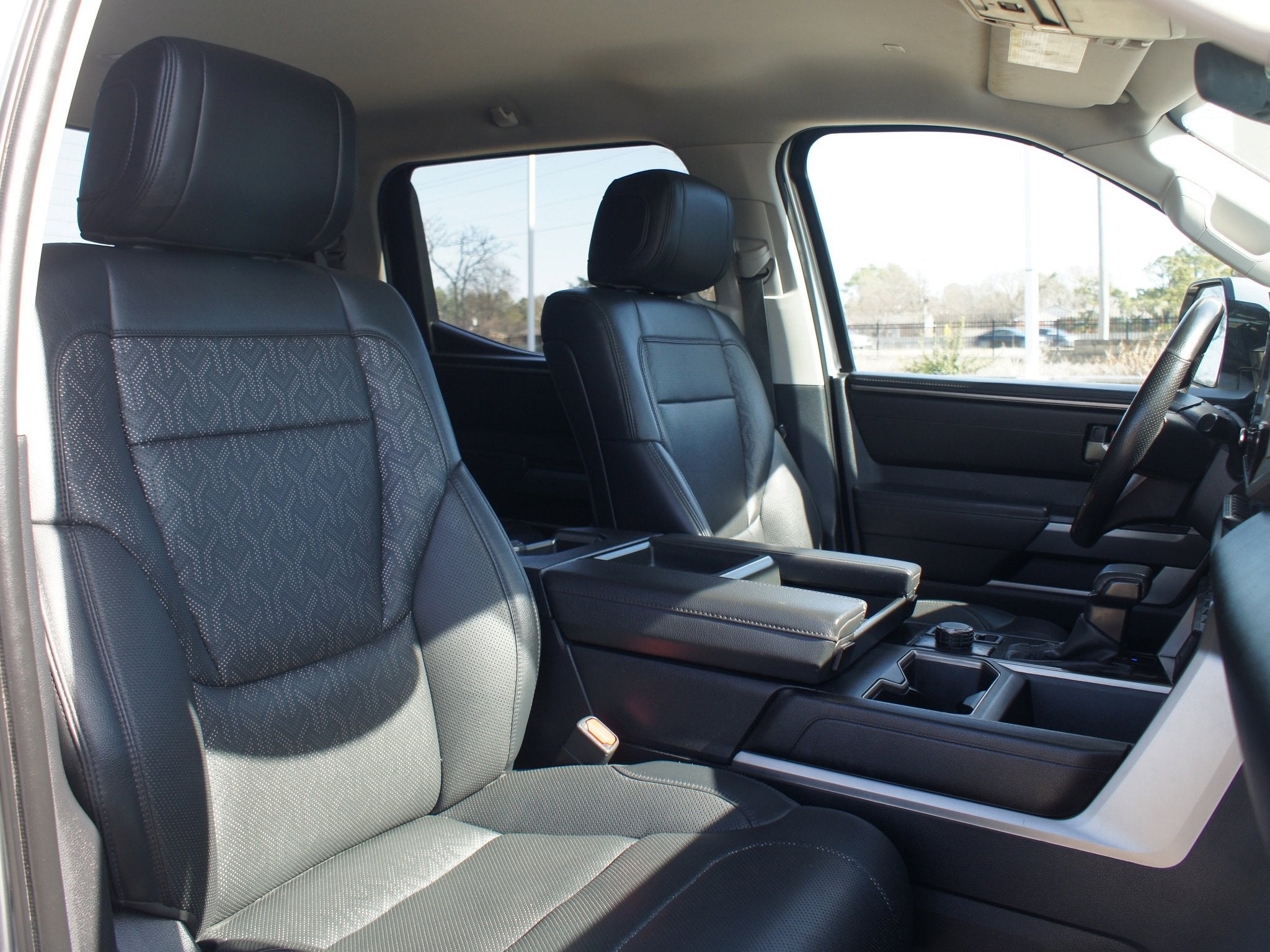 2023 Toyota Tundra 4WD SR5