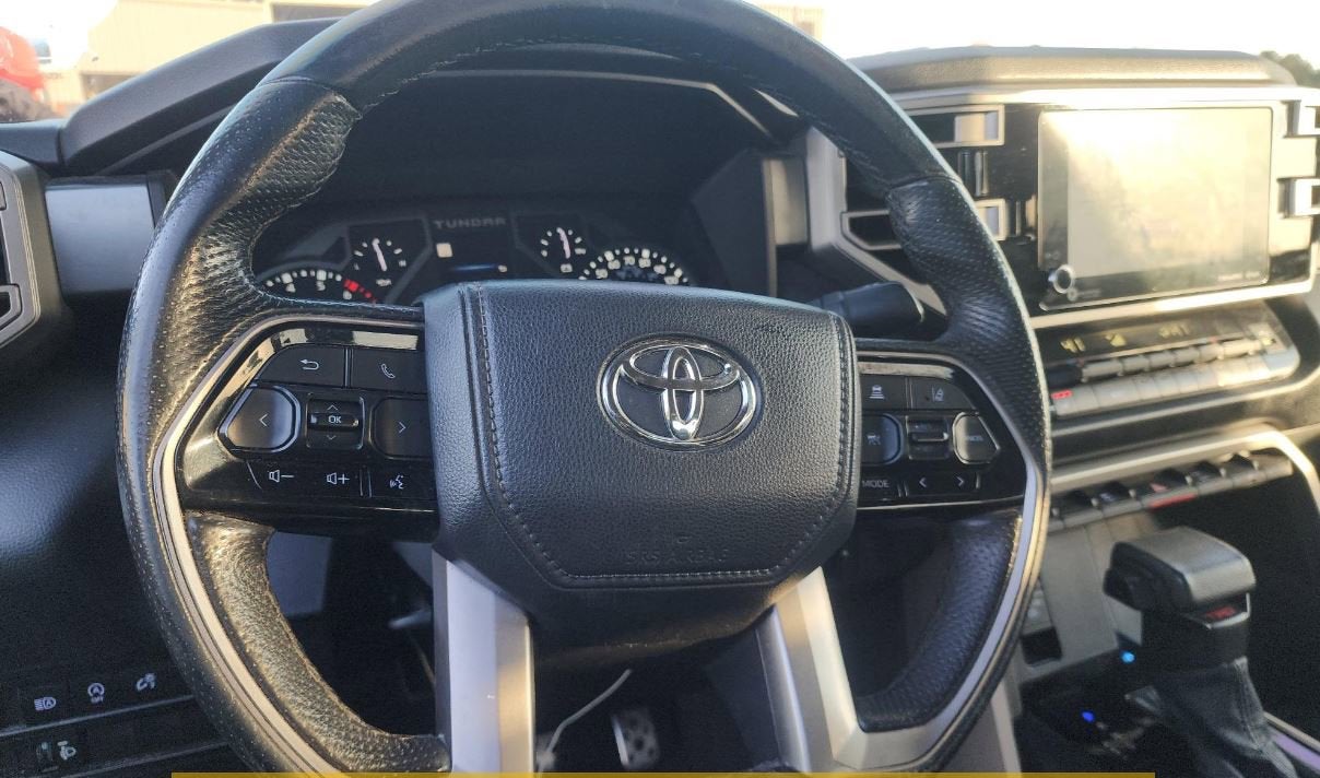 2023 Toyota Tundra 4WD SR5