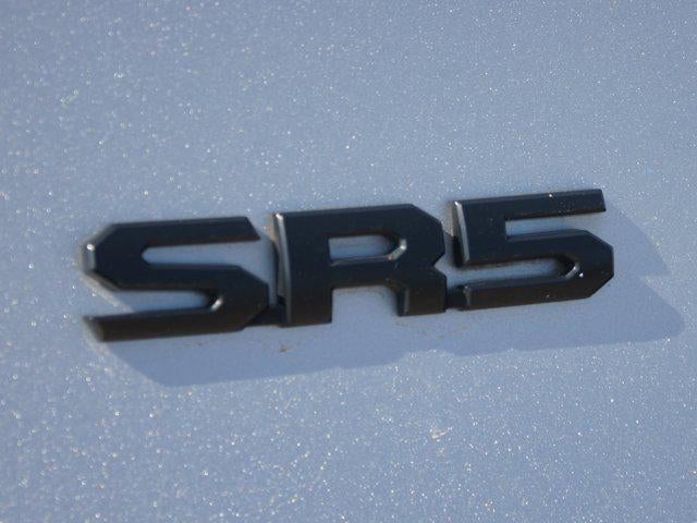 2023 Toyota Tundra 4WD SR5