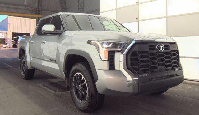 2023 Toyota Tundra 4WD SR5