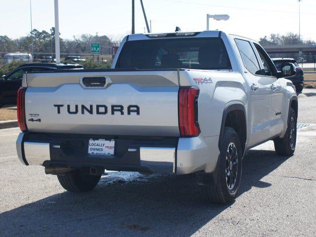 2023 Toyota Tundra 4WD SR5