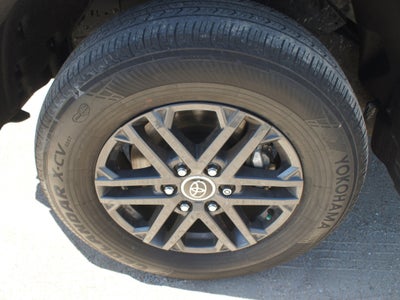 2024 Toyota Tundra 4WD SR5