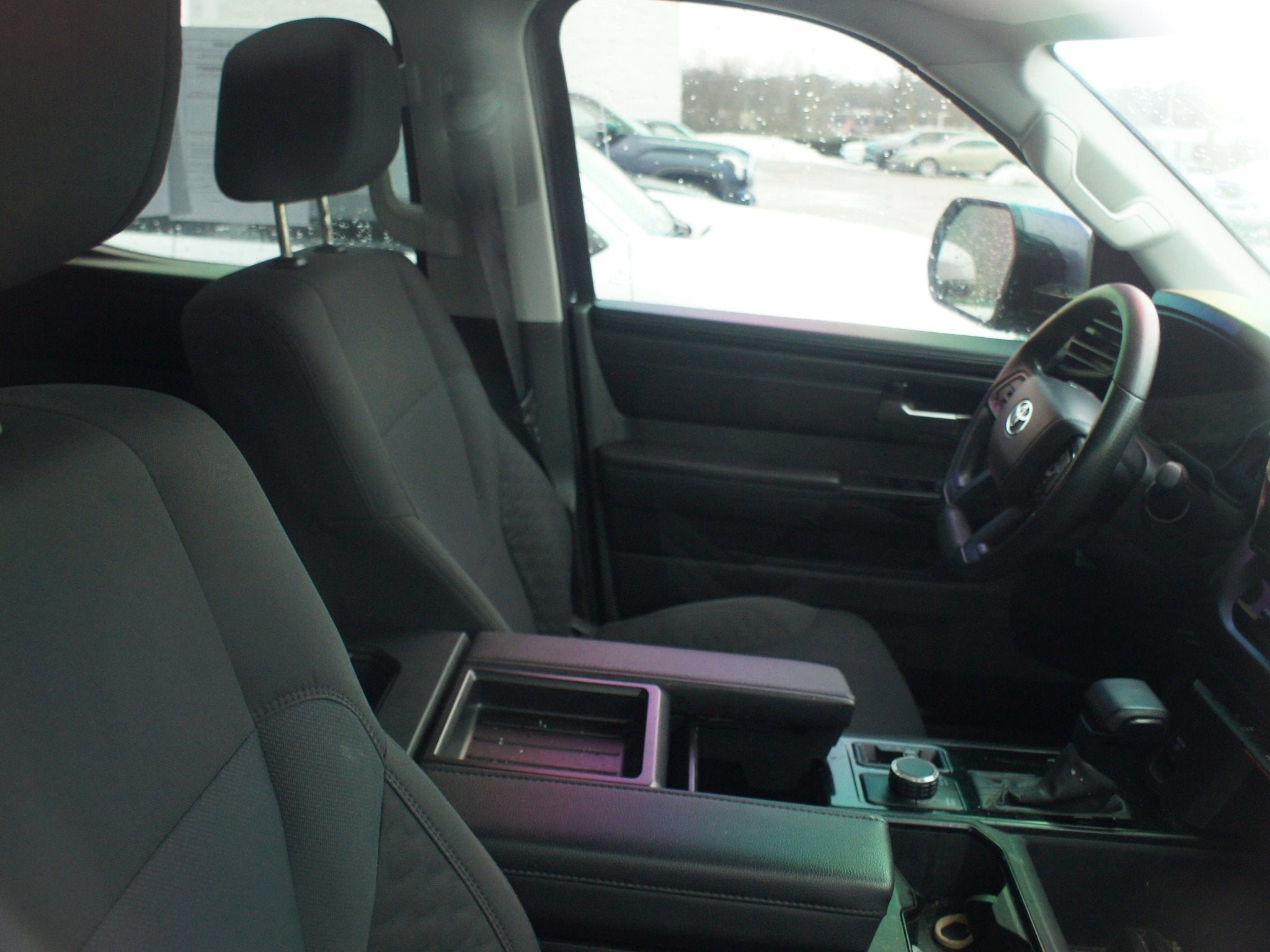 2024 Toyota Tundra 4WD SR5