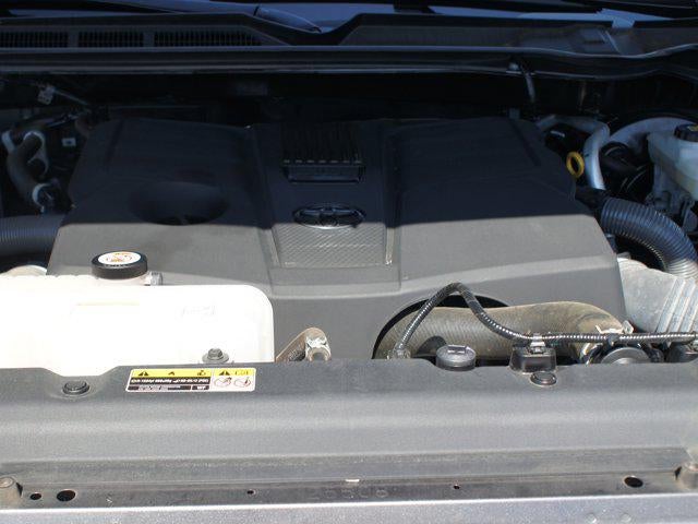 2024 Toyota Tundra 4WD SR5