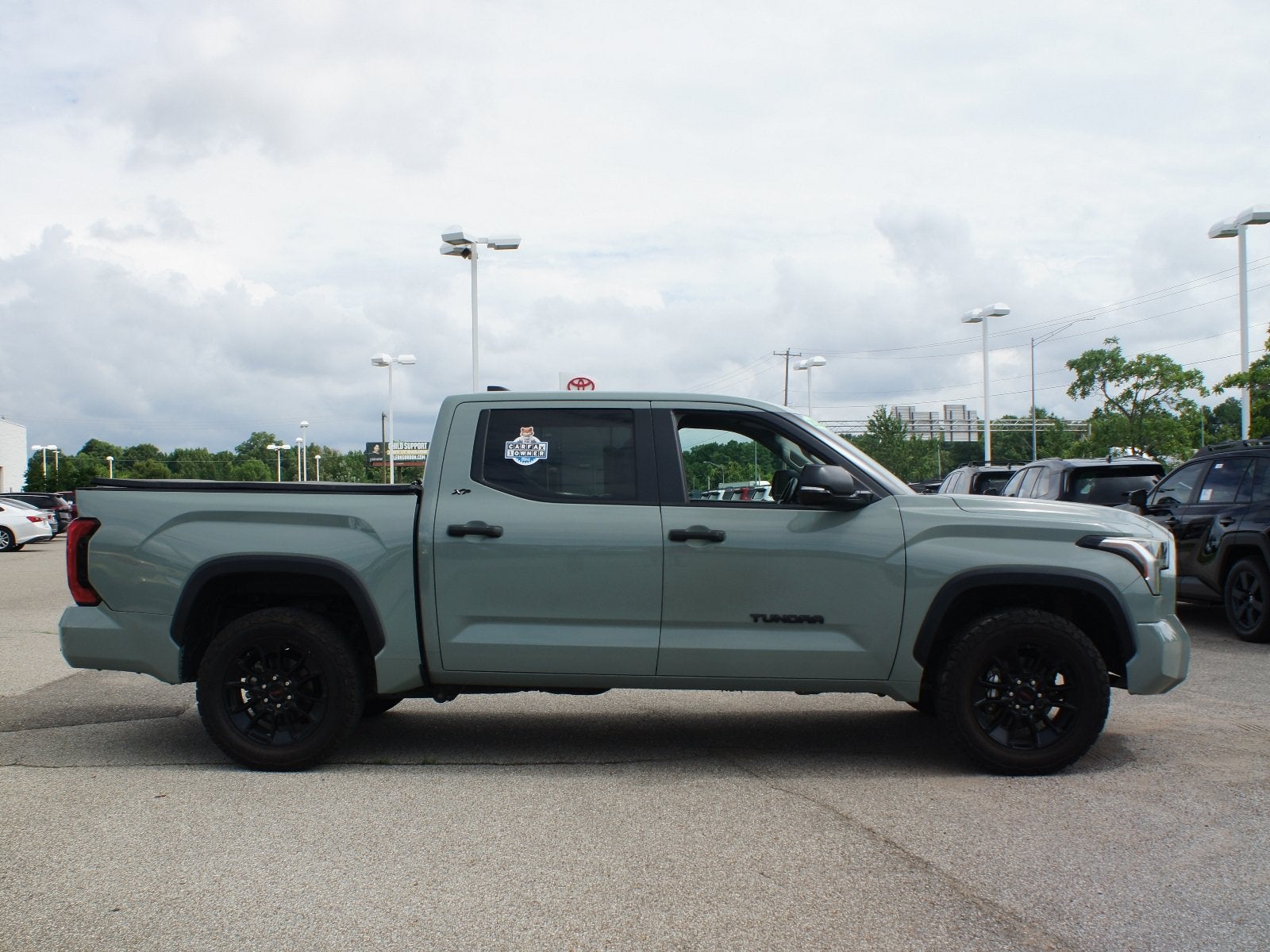 2024 Toyota Tundra 4WD SR5