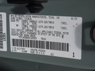 2024 Toyota Tundra 4WD SR5