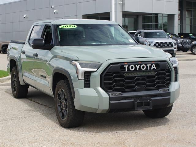 2024 Toyota Tundra 4WD SR5