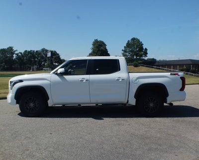 2024 Toyota Tundra 4WD SR5
