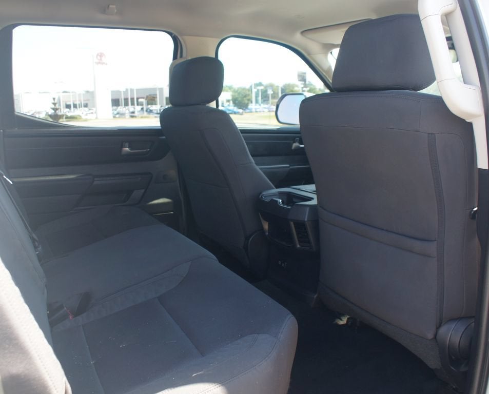 2024 Toyota Tundra 4WD SR5