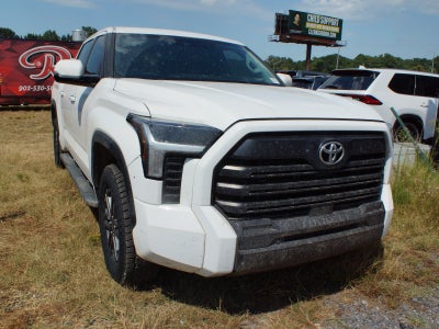 2024 Toyota Tundra 4WD SR5