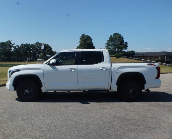 2024 Toyota Tundra 4WD SR5