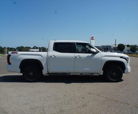 2024 Toyota Tundra 4WD SR5