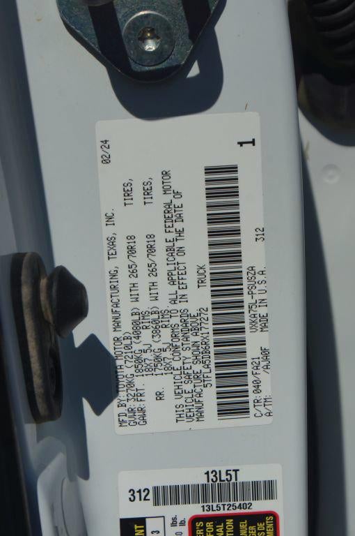 2024 Toyota Tundra 4WD SR5