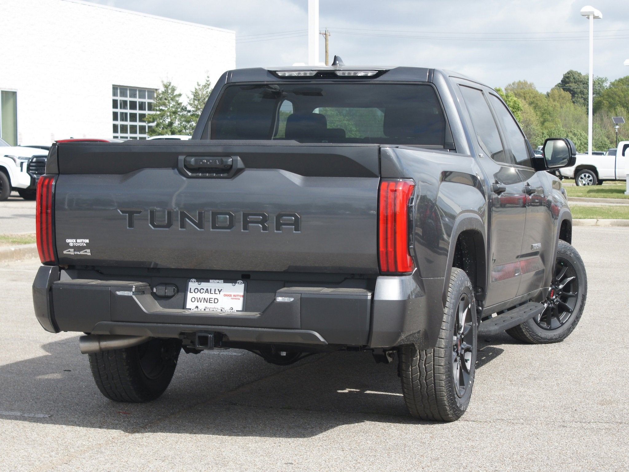 2026 Toyota Tundra 4WD SR5