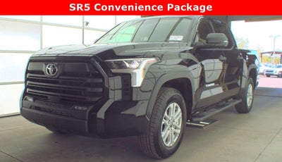2022 Toyota Tundra 4WD SR5