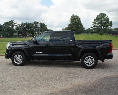 2022 Toyota Tundra 4WD SR5