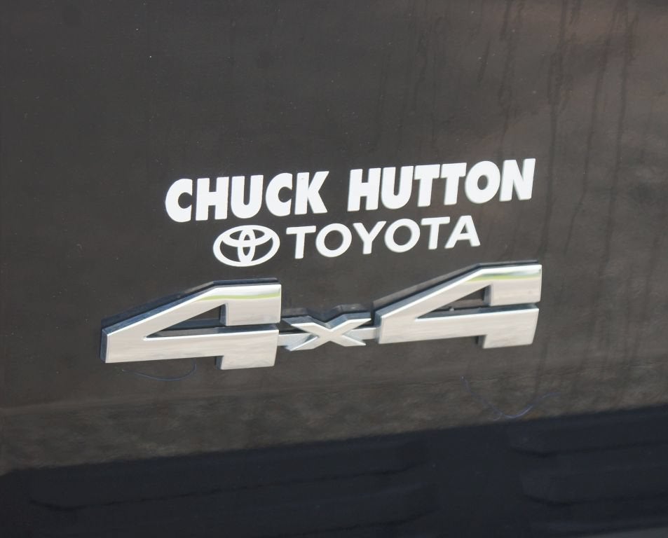 2022 Toyota Tundra 4WD SR5