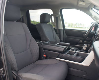 2022 Toyota Tundra 4WD SR5