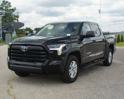 2022 Toyota Tundra 4WD SR5