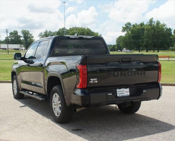 2022 Toyota Tundra 4WD SR5