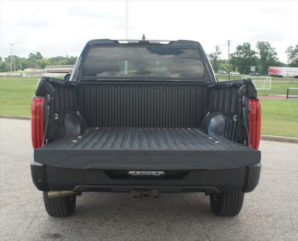 2022 Toyota Tundra 4WD SR5