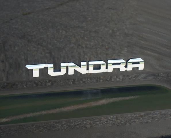 2022 Toyota Tundra 4WD SR5
