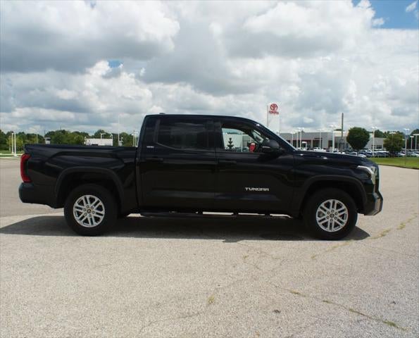 2022 Toyota Tundra 4WD SR5