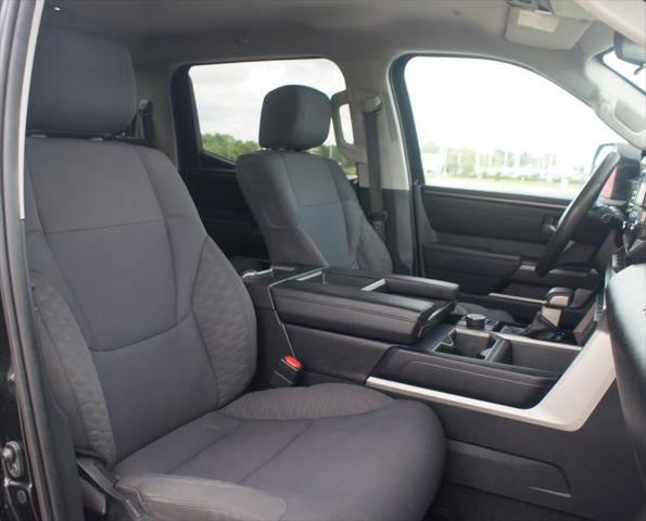 2022 Toyota Tundra 4WD SR5