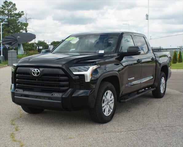 2022 Toyota Tundra 4WD SR5