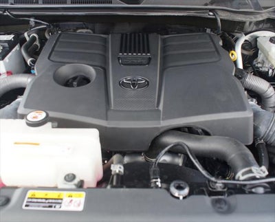 2022 Toyota Tundra 4WD SR5