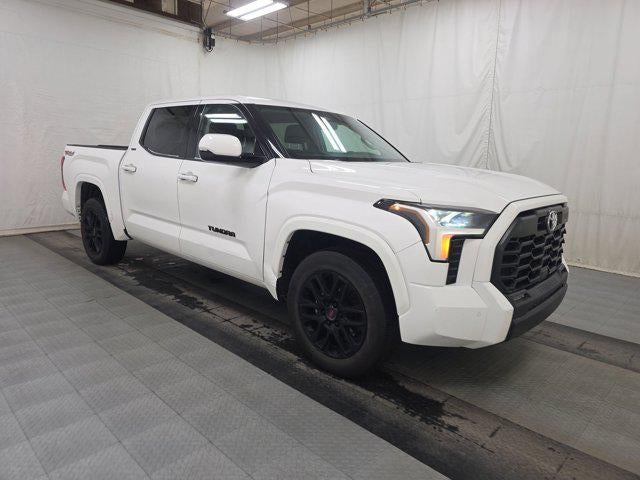 2023 Toyota Tundra 4WD SR5