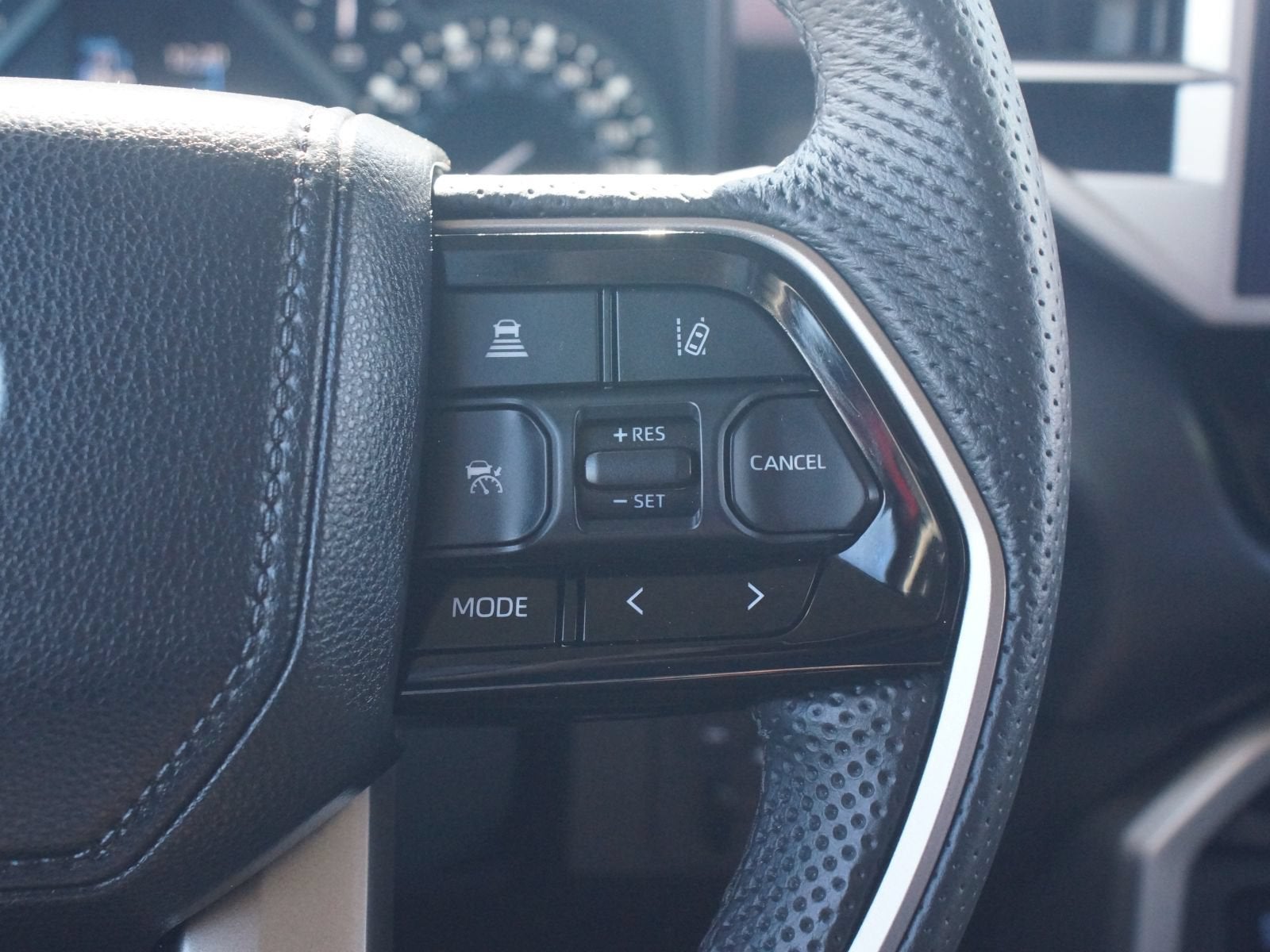 2023 Toyota Tundra 4WD SR5