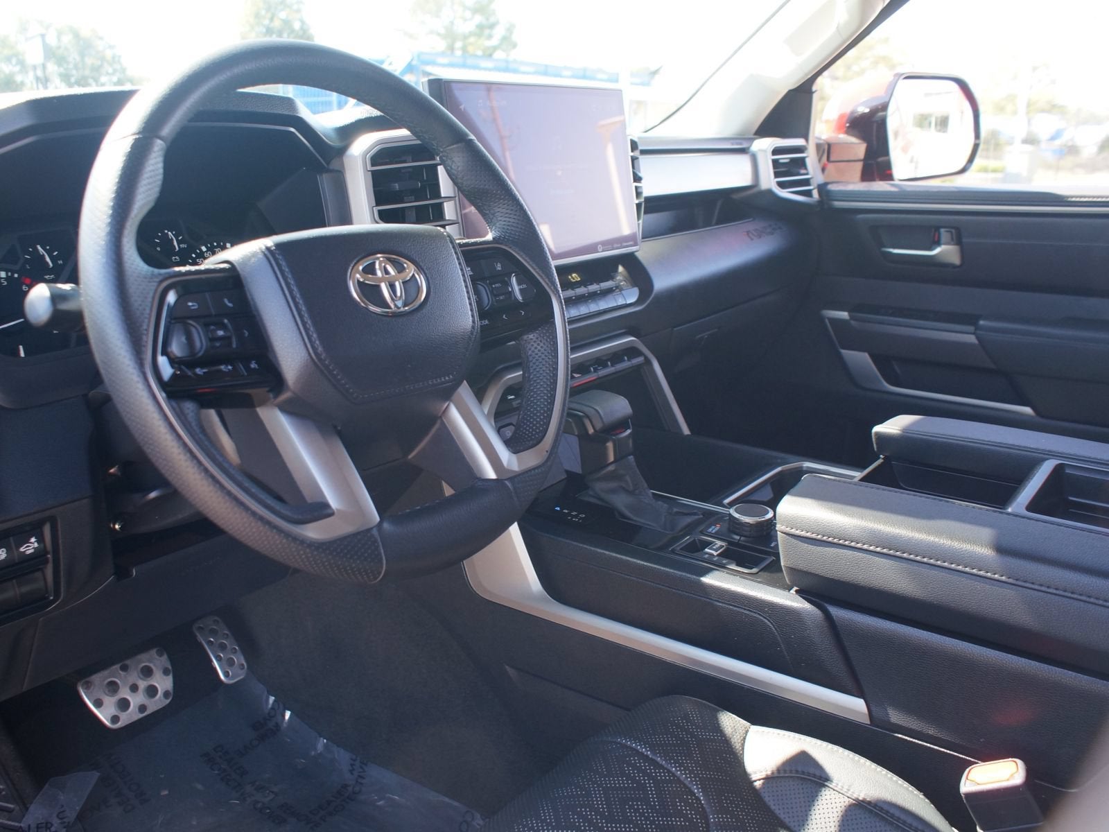 2023 Toyota Tundra 4WD SR5