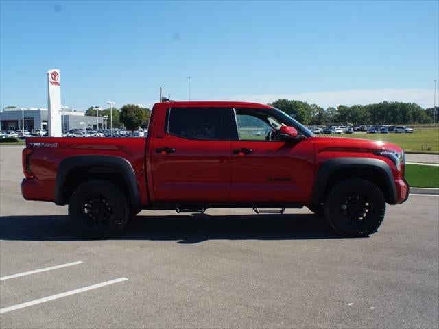 2023 Toyota Tundra 4WD SR5