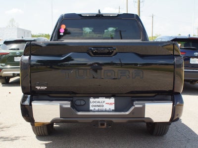 2022 Toyota Tundra 4WD SR5