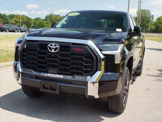 2022 Toyota Tundra 4WD SR5