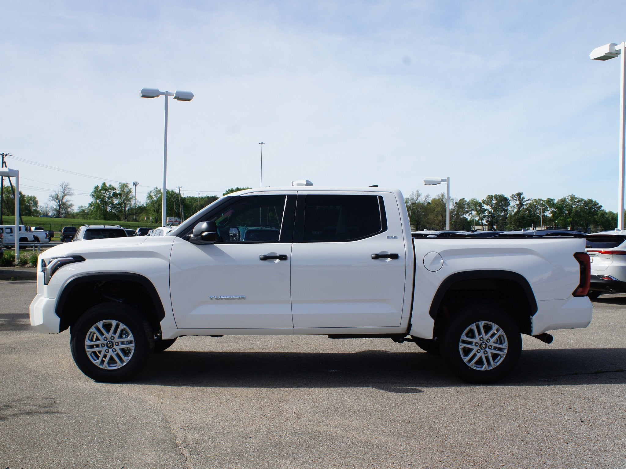 2026 Toyota Tundra 4WD SR5