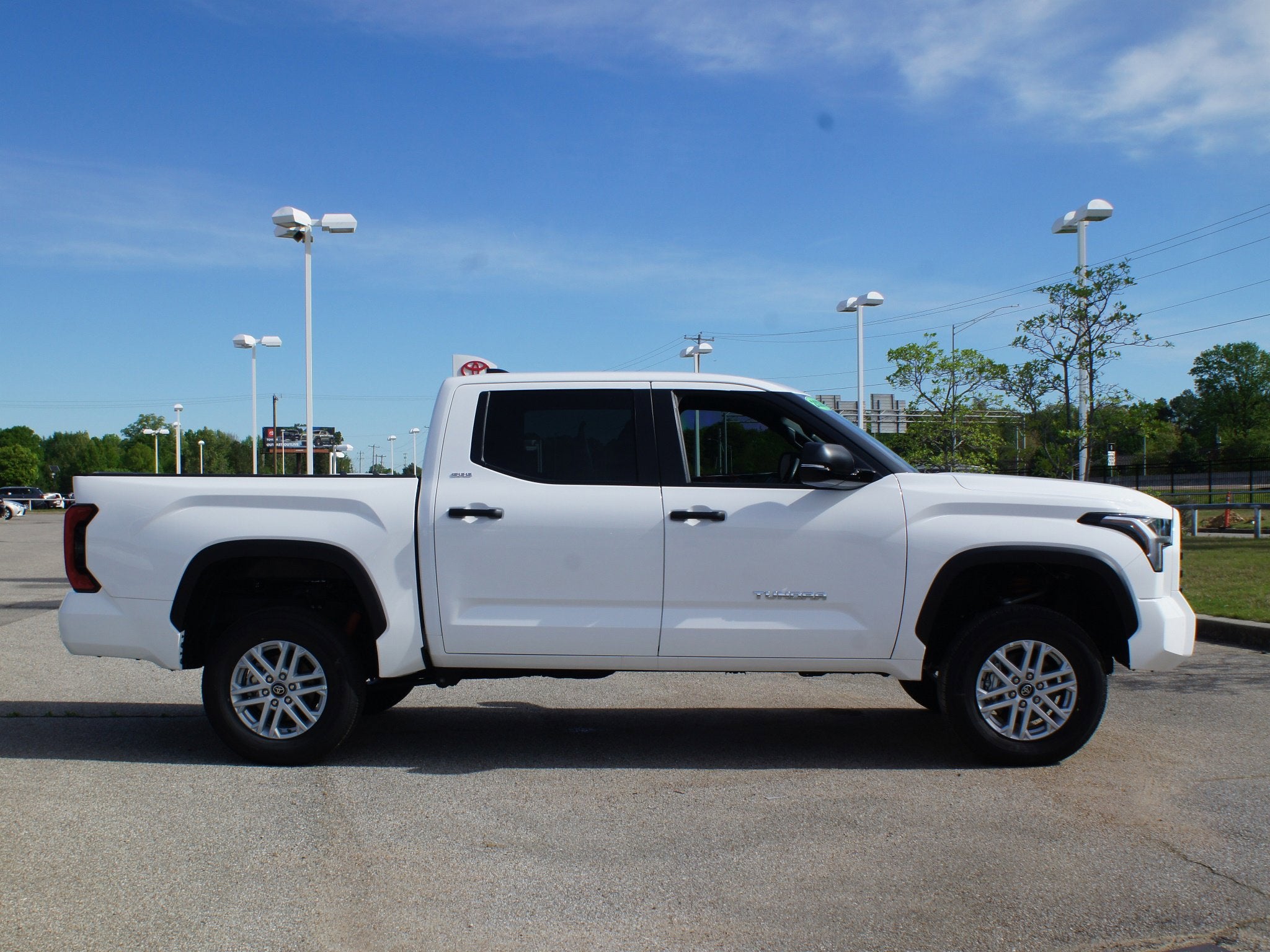 2026 Toyota Tundra 4WD SR5