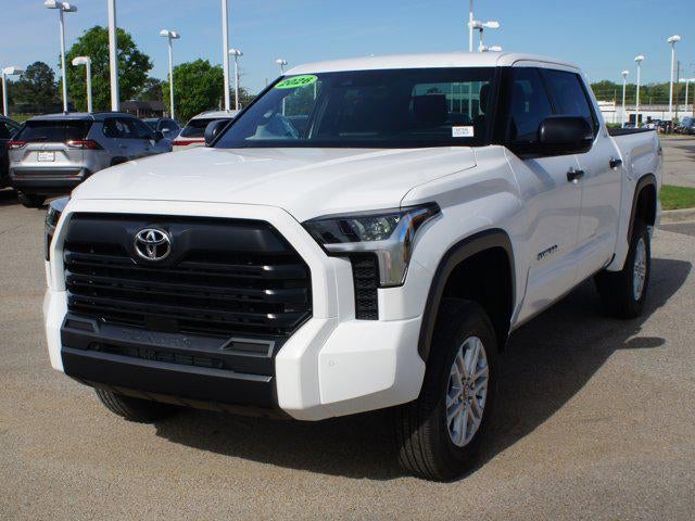2026 Toyota Tundra 4WD SR5