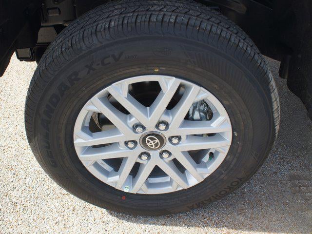 2026 Toyota Tundra 4WD SR5