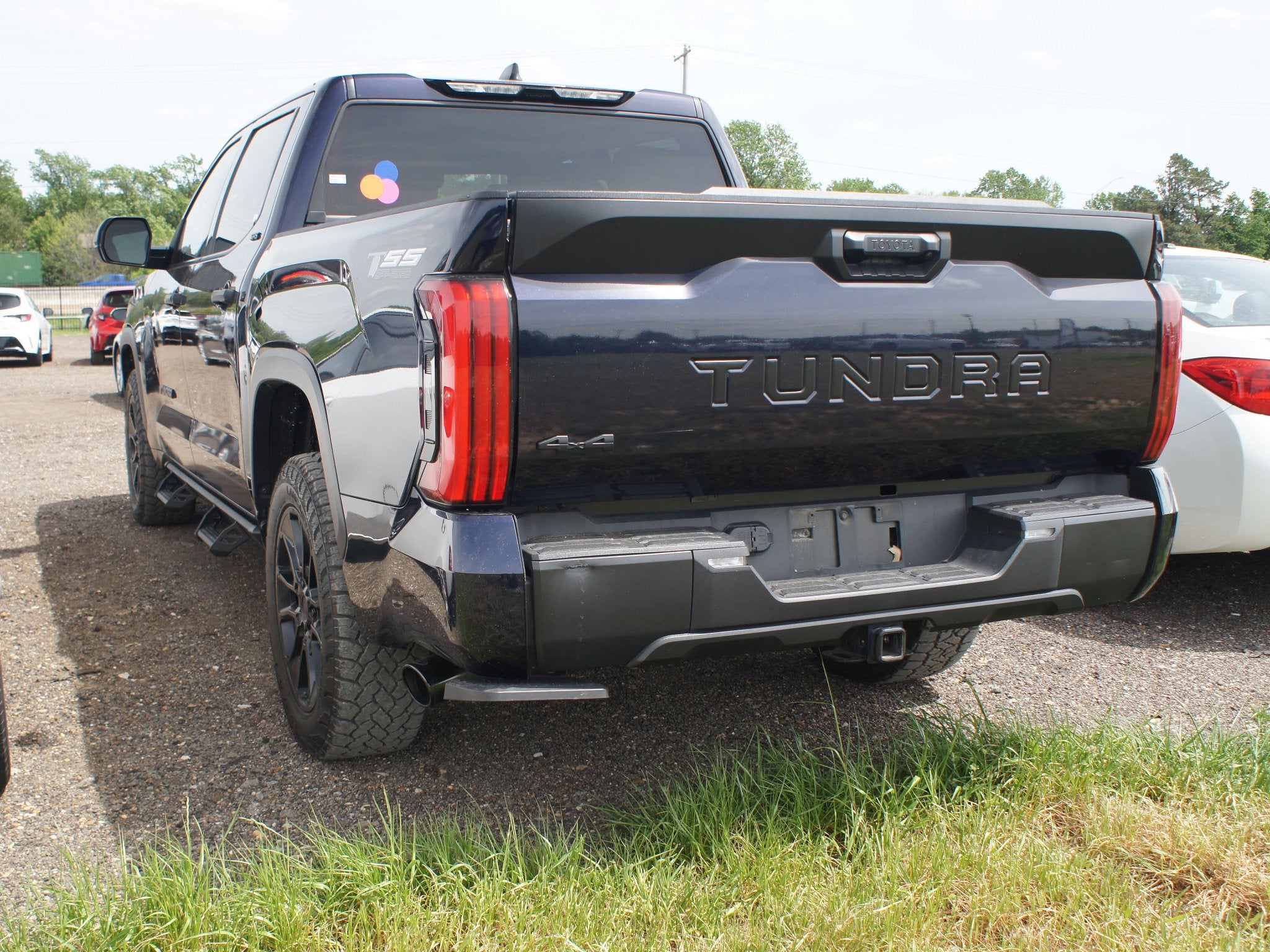 2023 Toyota TUNDRA Base