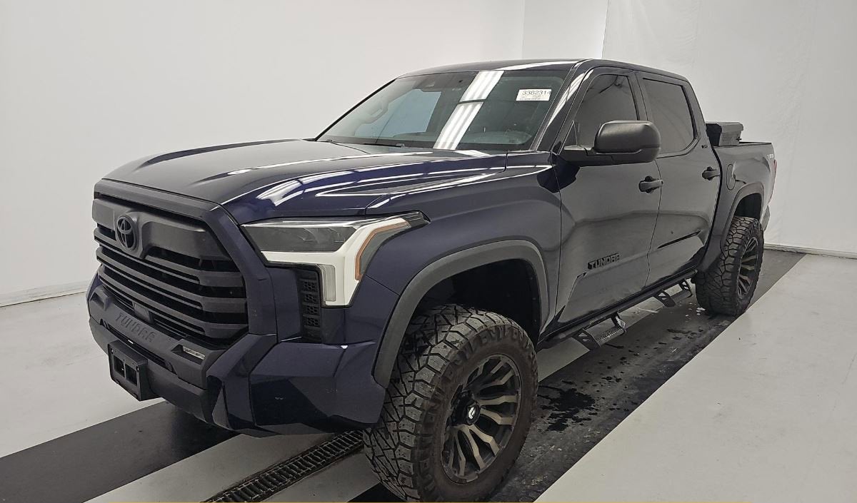 2023 Toyota Tundra SR5 3.4L 4WD CrewMax 5.5' Bed's photo