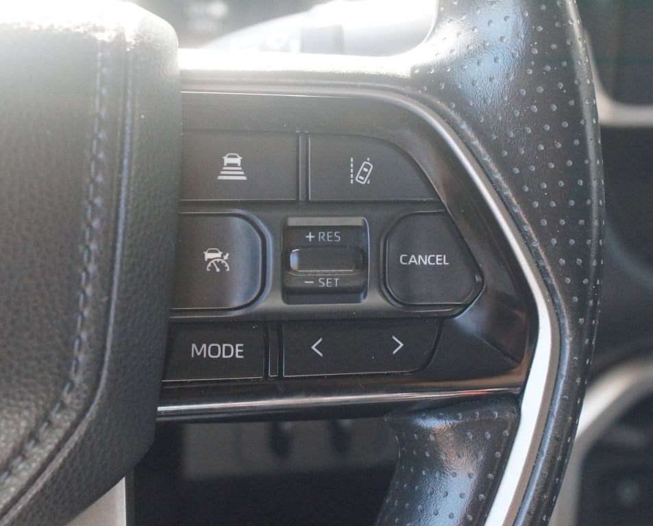 2023 Toyota Tundra 4WD SR5