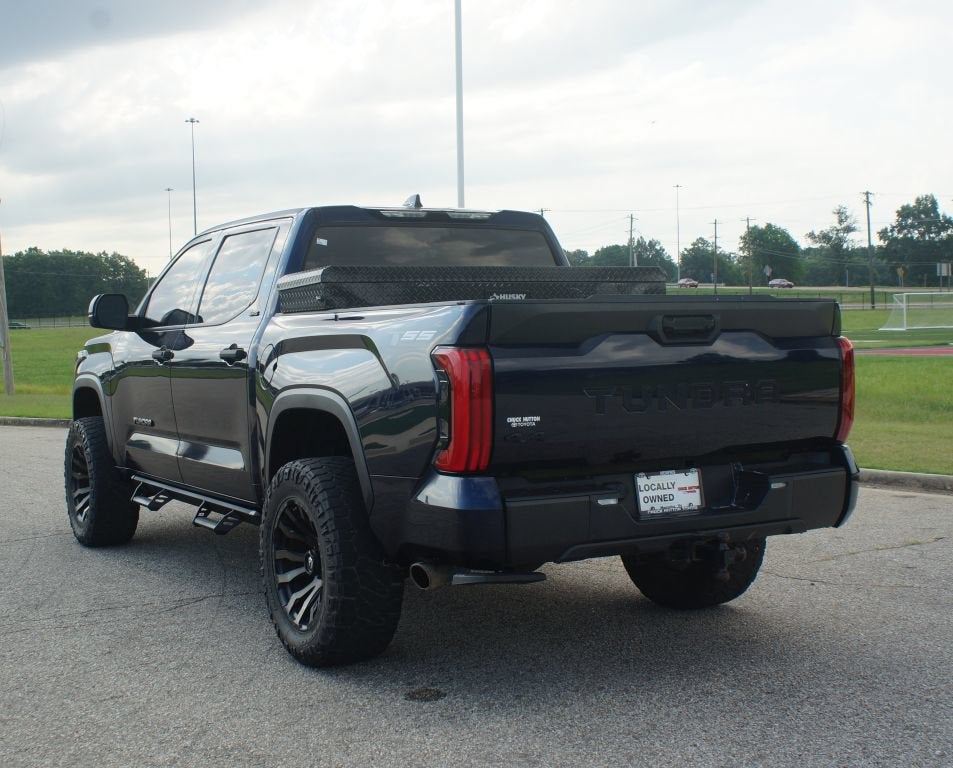 2023 Toyota Tundra 4WD SR5
