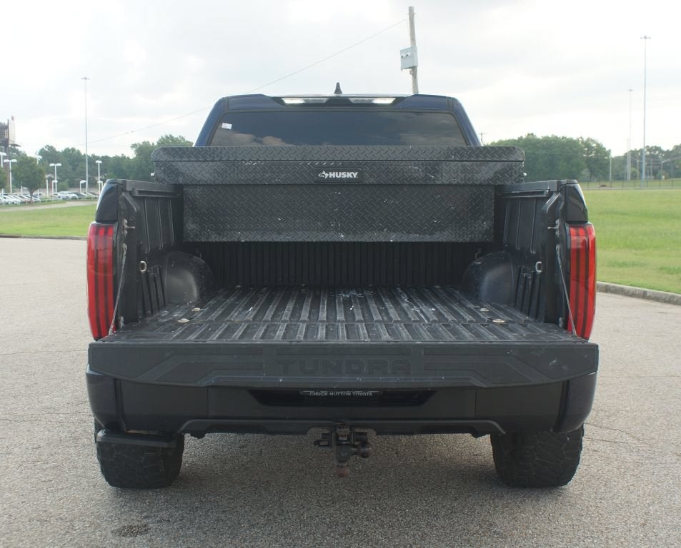 2023 Toyota Tundra 4WD SR5