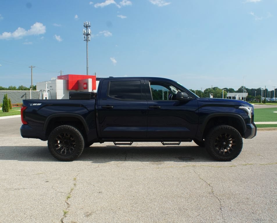 2023 Toyota Tundra 4WD SR5