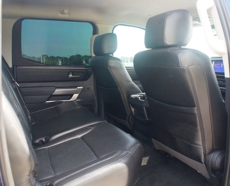 2023 Toyota Tundra 4WD SR5
